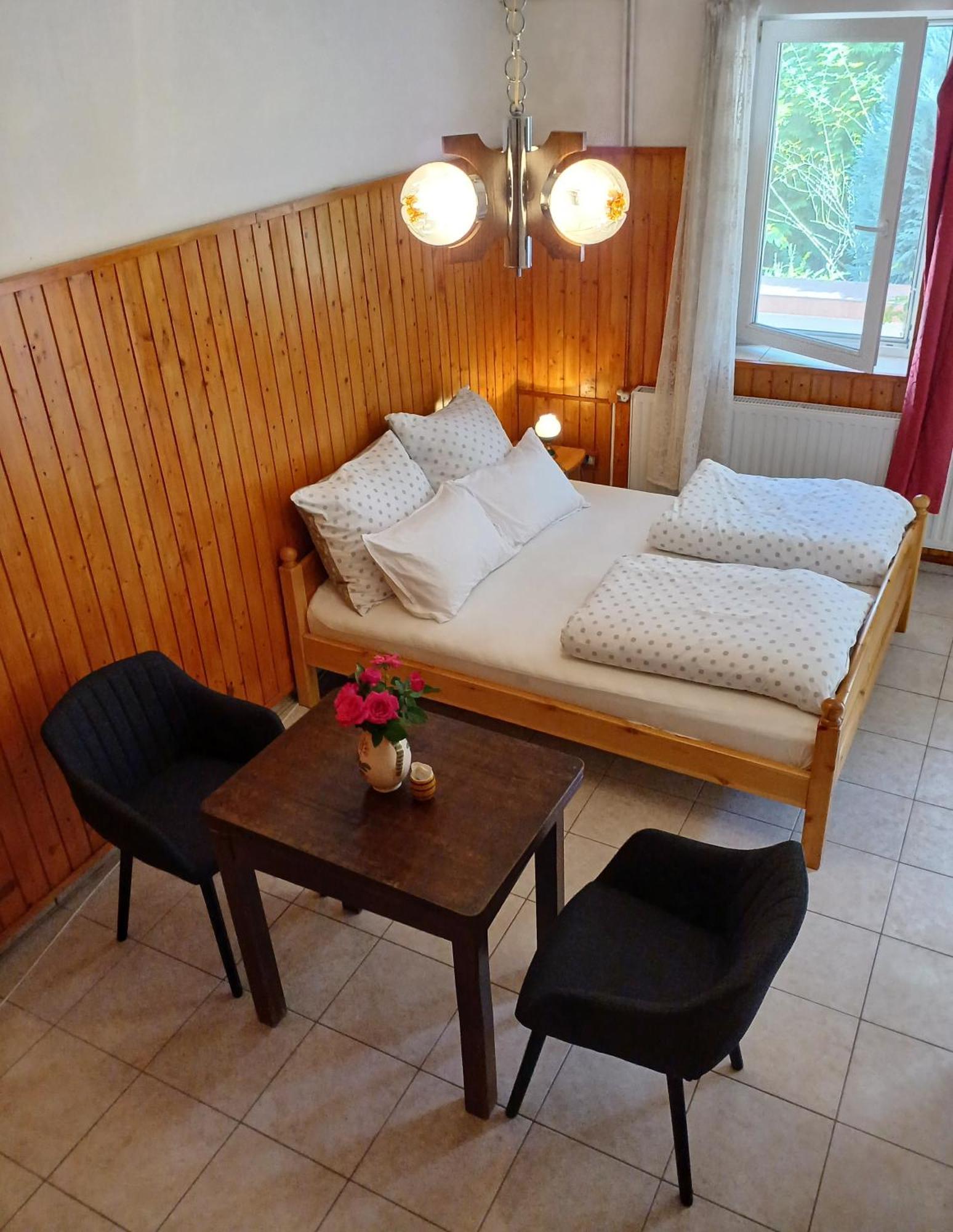 Blues Ryokan Koszeg Luaran gambar